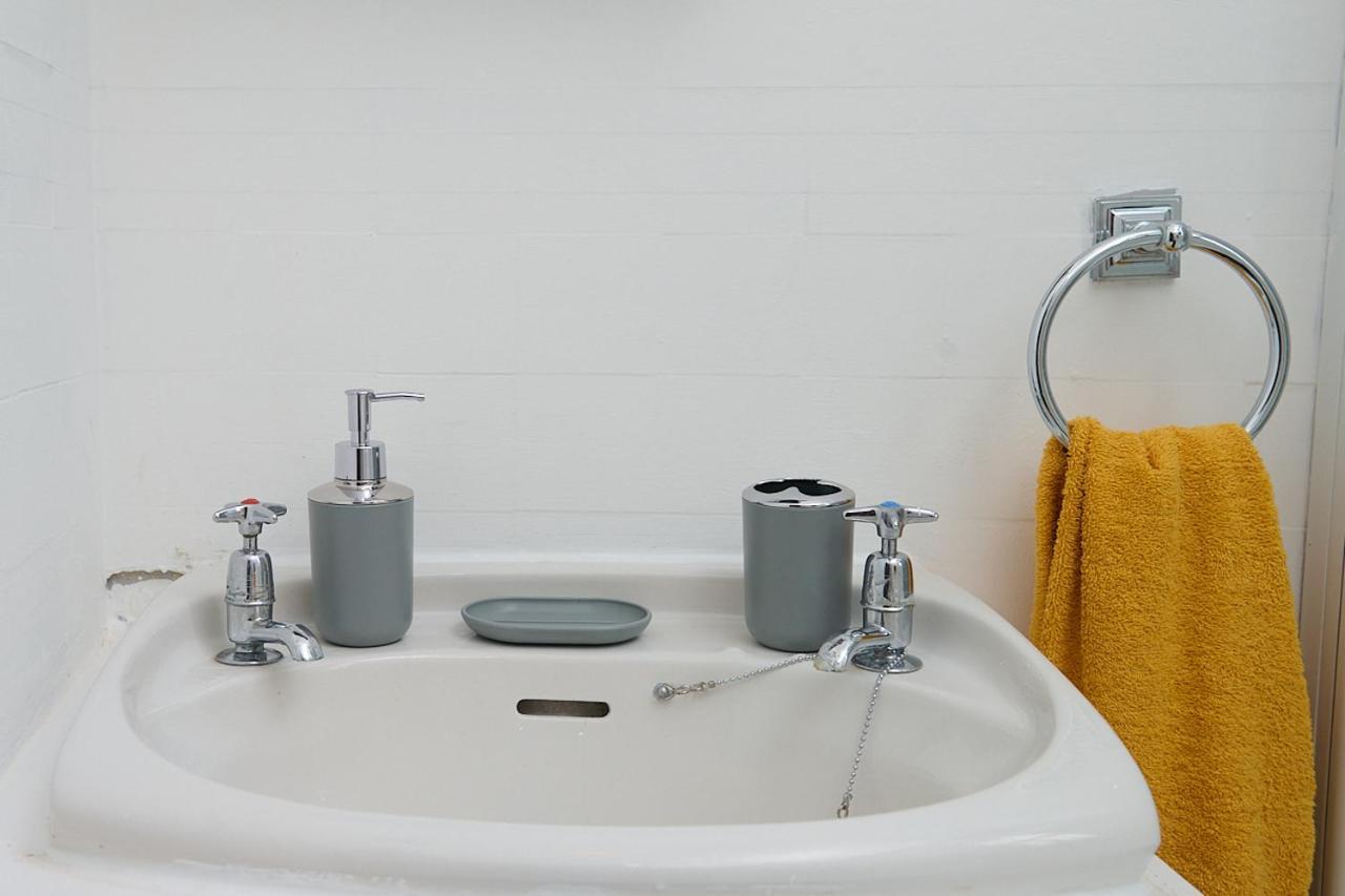 Spacious 3 Bedroom Apartment- Crouch End Londen Buitenkant foto