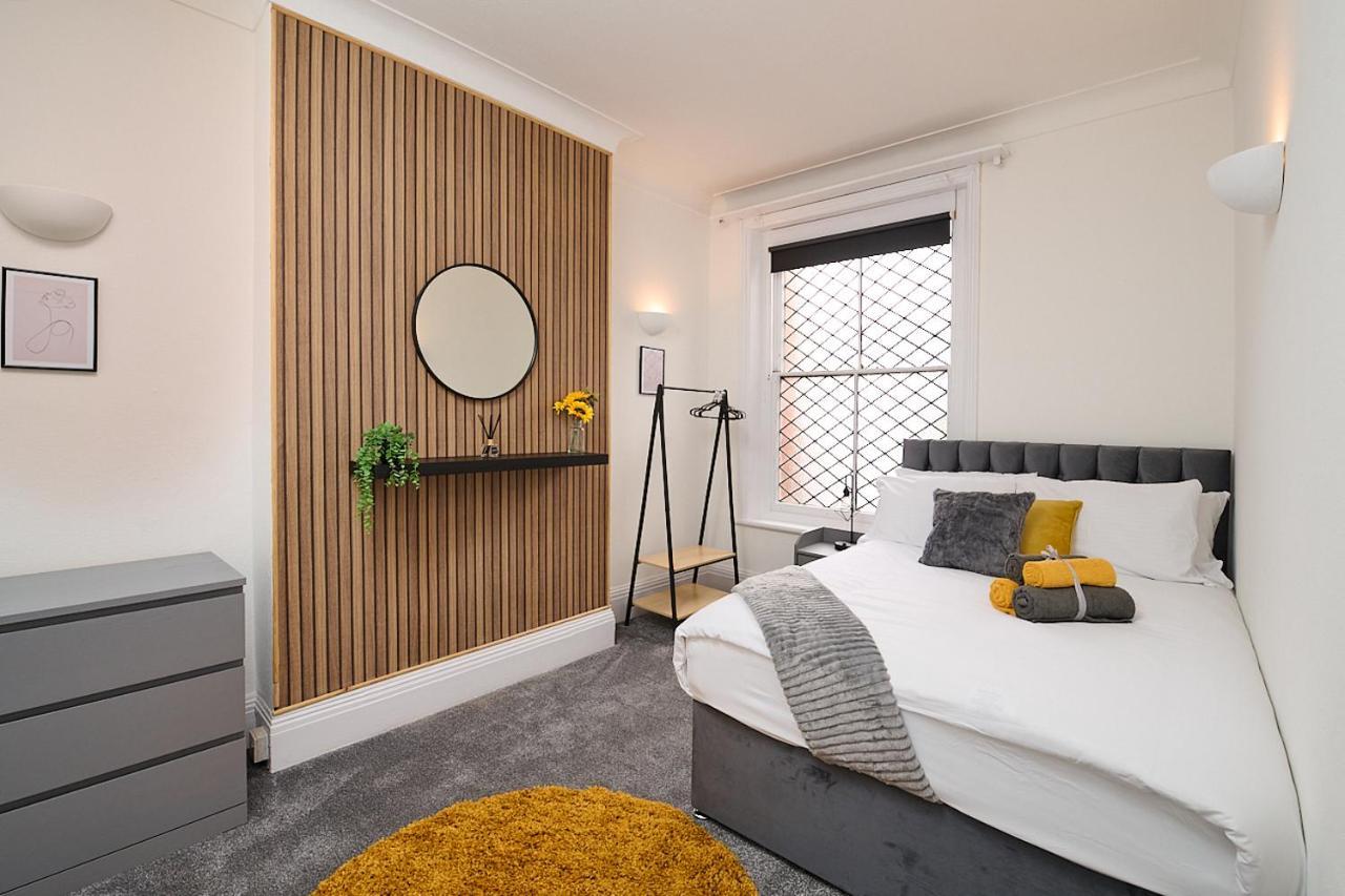 Spacious 3 Bedroom Apartment- Crouch End Londen Buitenkant foto